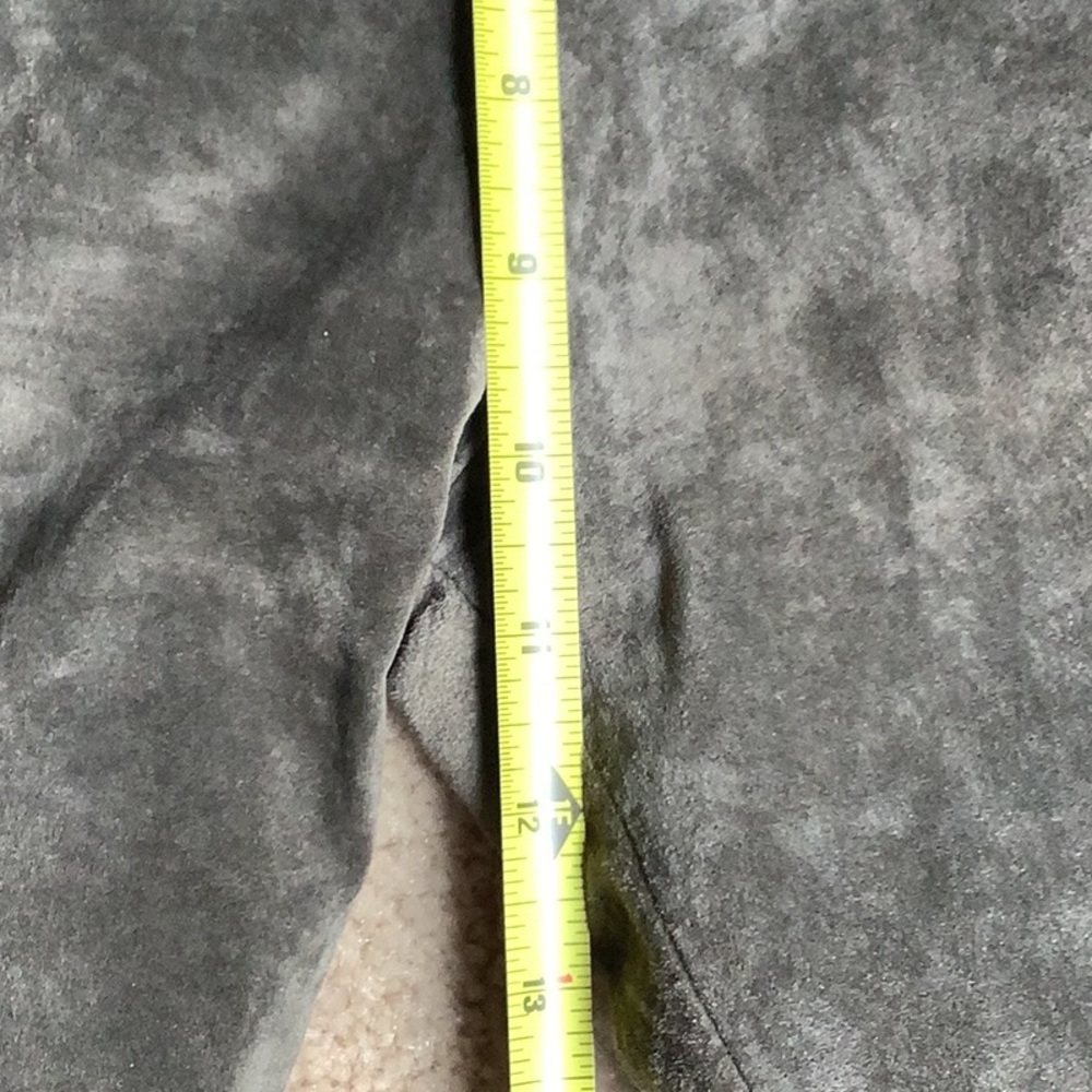 Suede olive green Sienastudio cargo pants.  Sz 6 - Picture 7 of 14